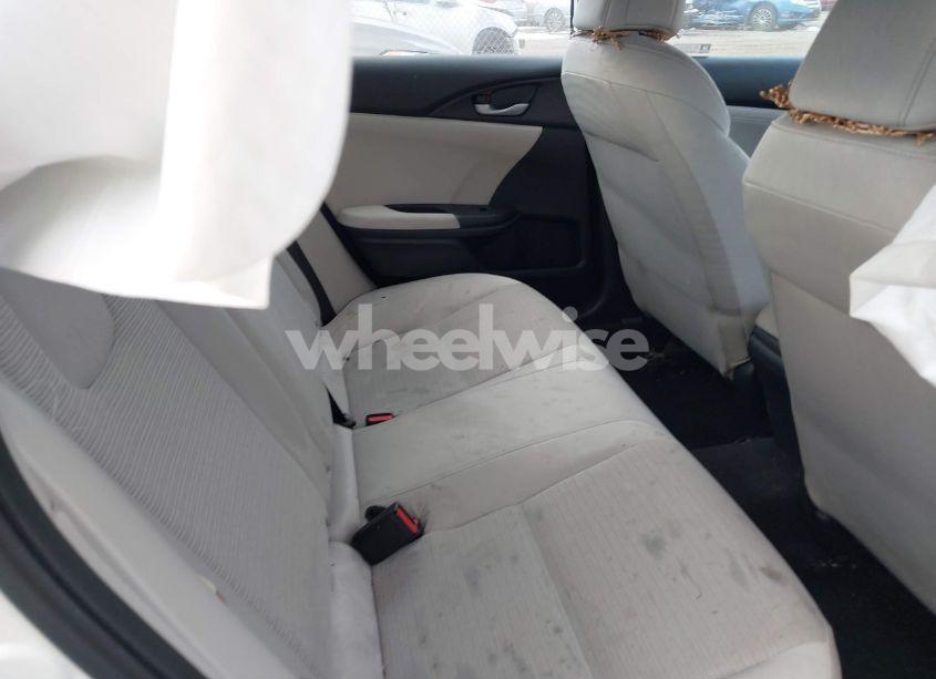 Photo 8 of 2019 Honda Insight EX (VIN 19XZE4F58KE016976)