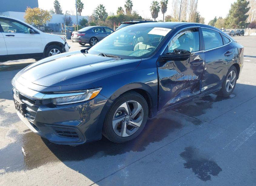 Photo 2 of 2019 Honda Insight EX (VIN 19XZE4F58KE029386)
