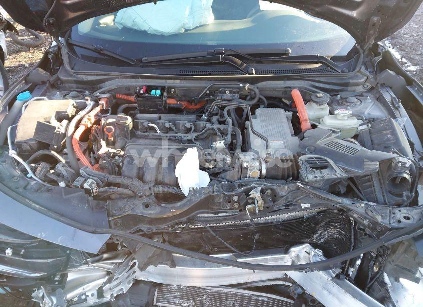 Photo 10 of 2019 Honda Insight EX (VIN 19XZE4F5XKE003775)