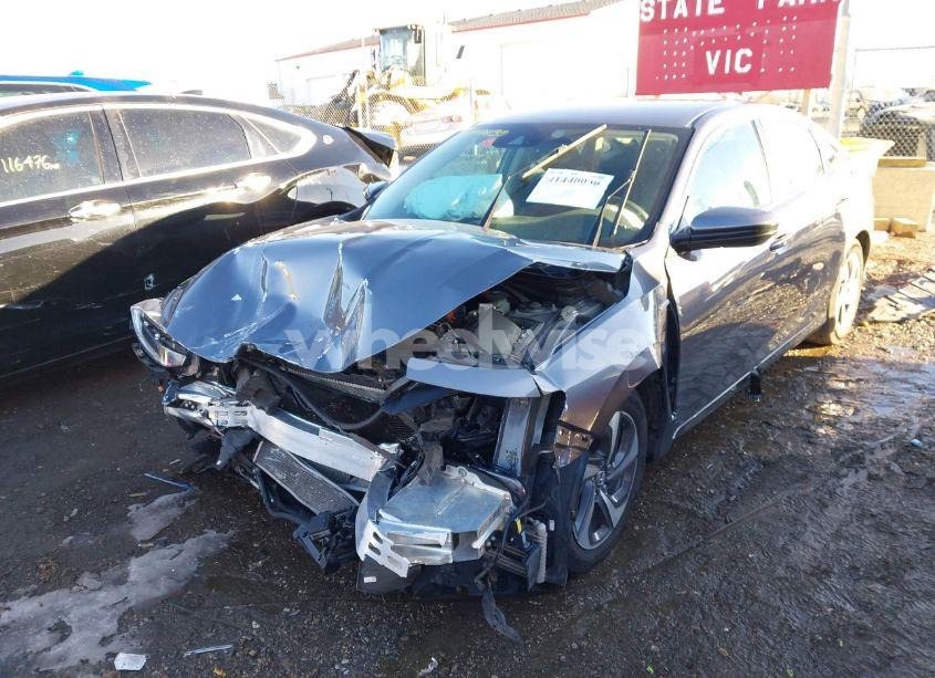 Photo 6 of 2019 Honda Insight EX (VIN 19XZE4F5XKE003775)