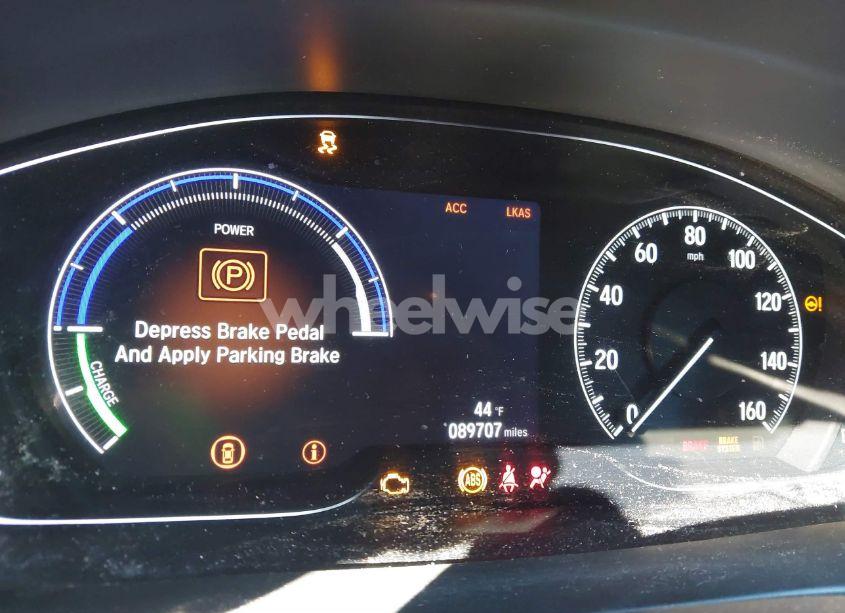 Photo 7 of 2019 Honda Insight EX (VIN 19XZE4F5XKE003775)