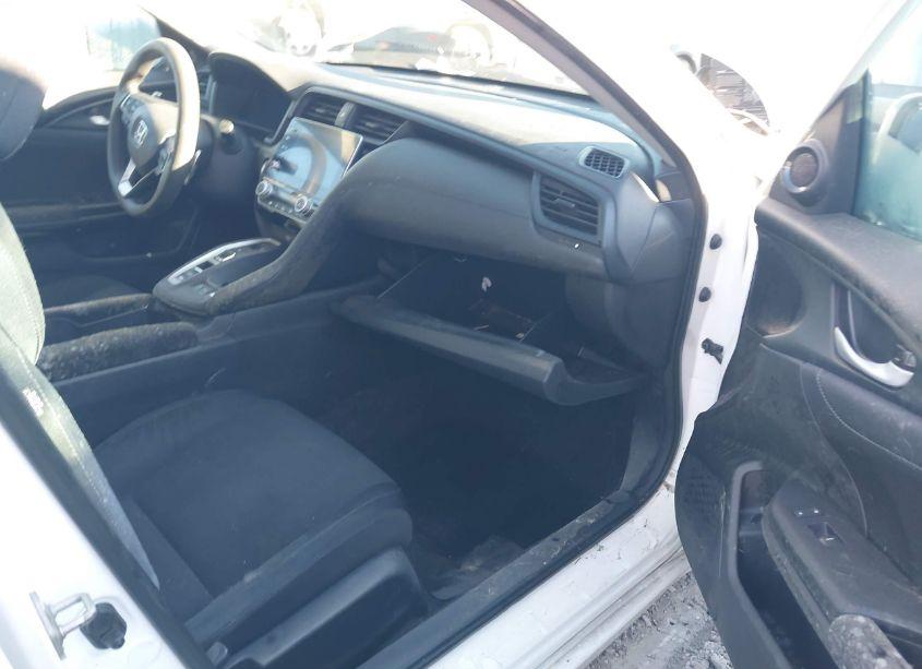 Photo 5 of 2019 Honda Insight EX (VIN 19XZE4F5XKE014453)