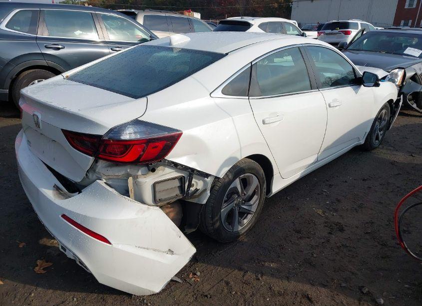 Photo 4 of 2019 Honda Insight EX (VIN 19XZE4F5XKE031026)