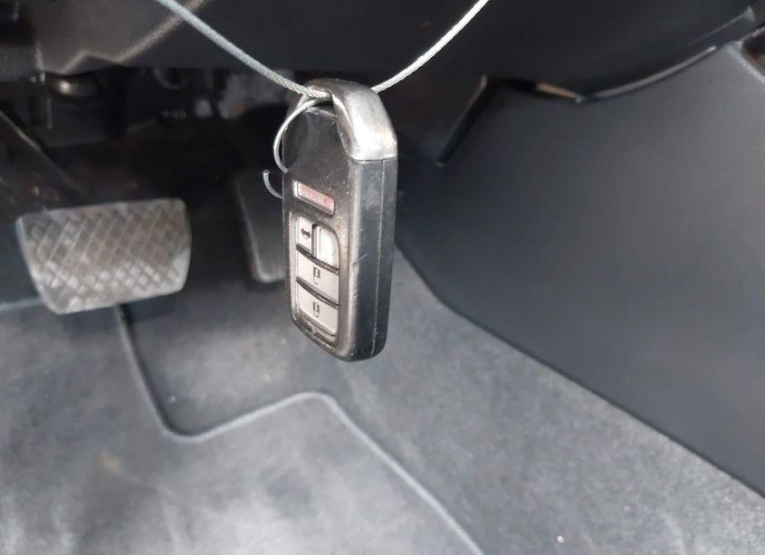 Photo 11 of 2020 Honda Insight EX (VIN 19XZE4F5XLE012249)