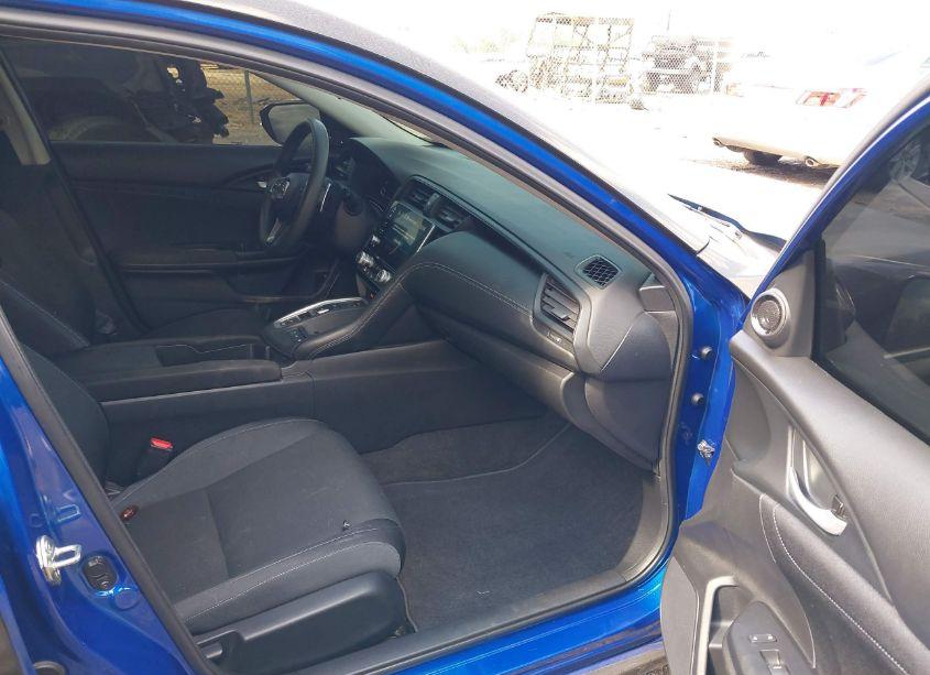 Photo 5 of 2020 Honda Insight EX (VIN 19XZE4F5XLE012249)