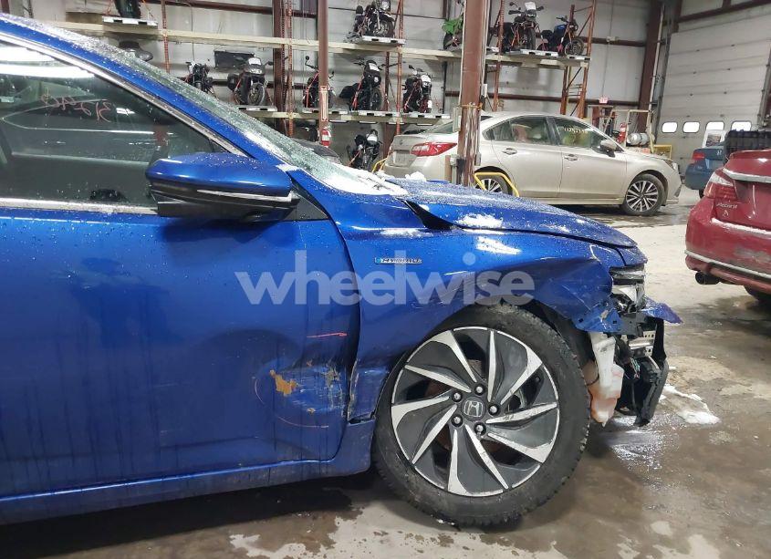 Photo 17 of 2019 Honda Insight TOURING (VIN 19XZE4F91KE031290)