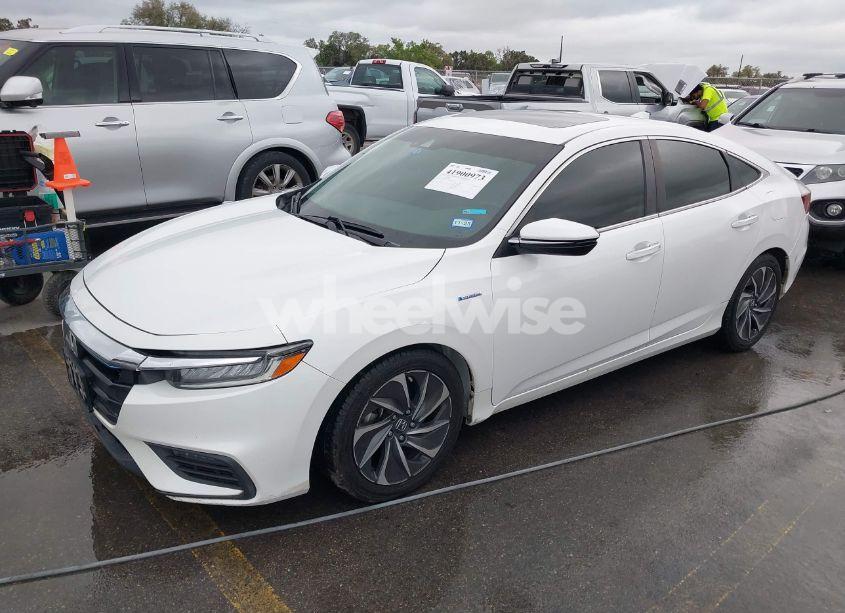 Photo 2 of 2019 Honda Insight TOURING (VIN 19XZE4F92KE010836)