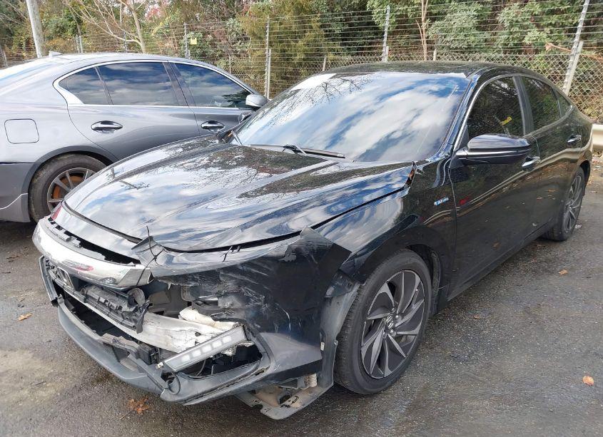 Photo 2 of 2019 Honda Insight TOURING (VIN 19XZE4F98KE003230)