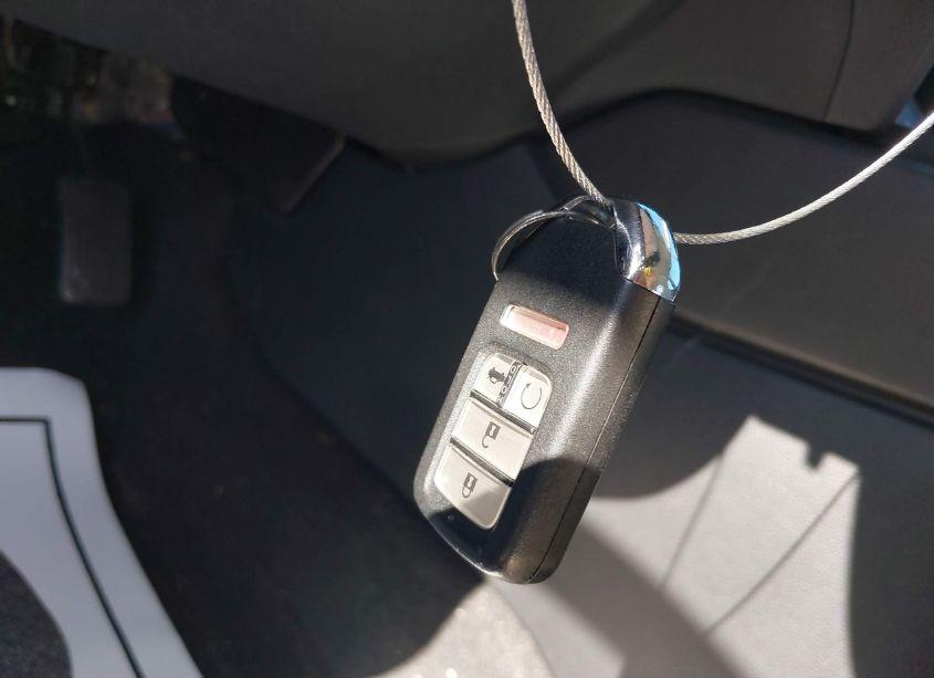 Photo 11 of 2019 Honda Insight TOURING (VIN 19XZE4F98KE032159)