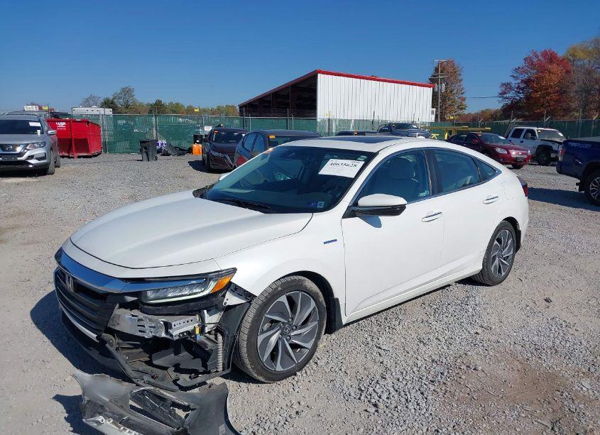 Photo 2 of 2019 Honda Insight TOURING (VIN 19XZE4F98KE032159)