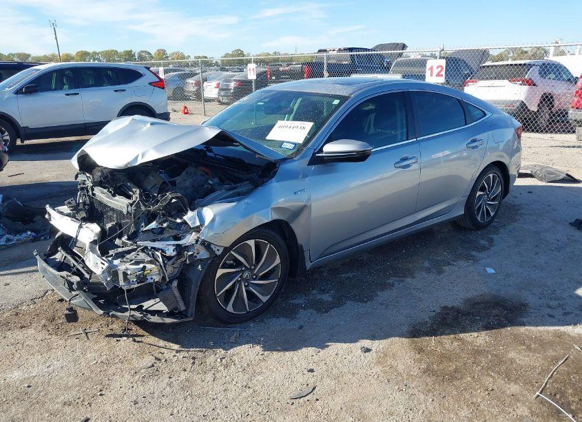 Photo 2 of 2020 Honda Insight TOURING (VIN 19XZE4F9XLE003764)