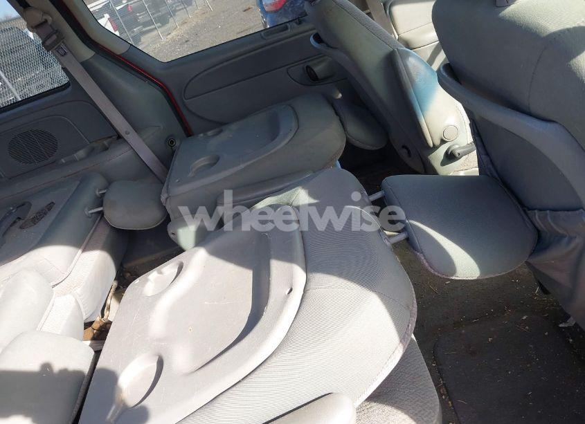 Photo 8 of 2007 Chrysler Town & COUNTRY (VIN 1A4GJ45R07B118522)