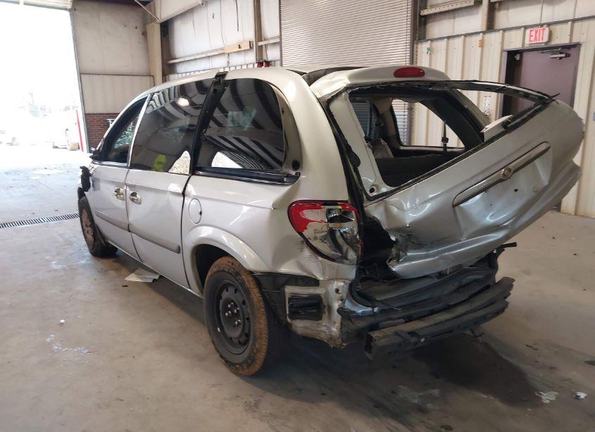 Photo 3 of 2007 Chrysler Town & COUNTRY (VIN 1A4GJ45R07B145302)