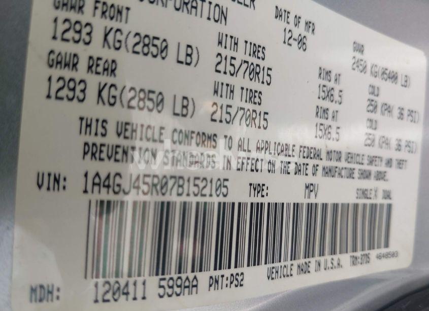 Photo 9 of 2007 Chrysler Town & COUNTRY (VIN 1A4GJ45R07B152105)