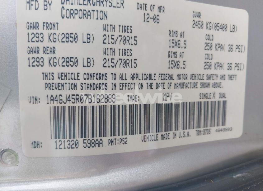 Photo 9 of 2007 Chrysler Town & COUNTRY (VIN 1A4GJ45R07B162889)