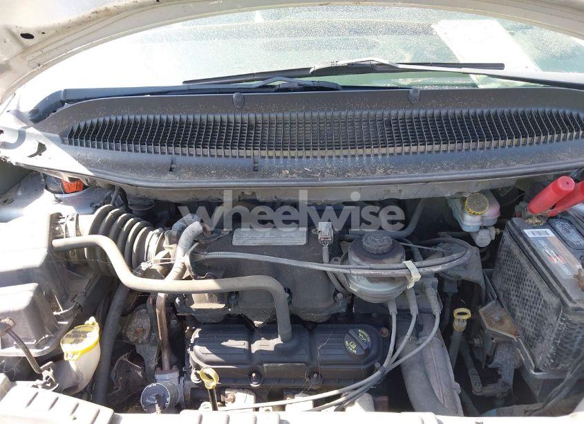 Photo 10 of 2007 Chrysler Town & COUNTRY (VIN 1A4GJ45R07B242144)