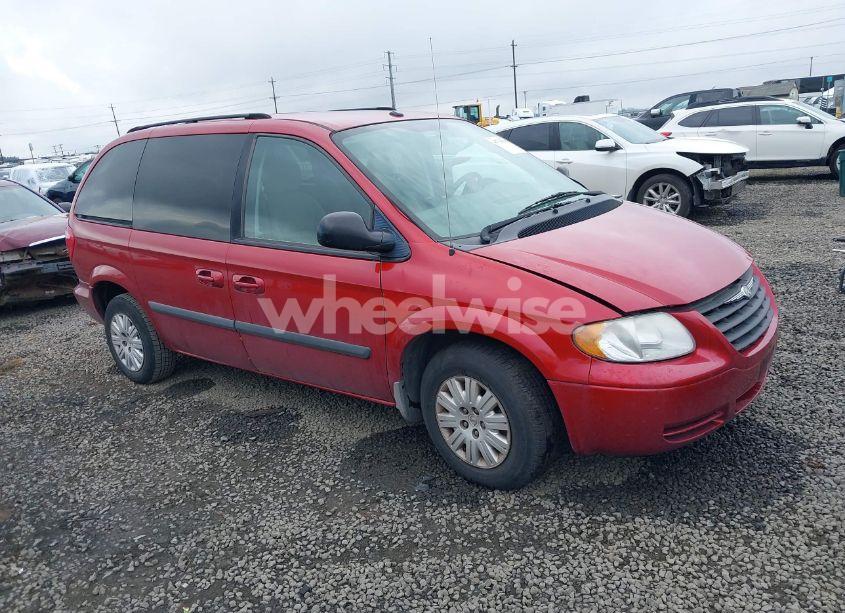 2007 Chrysler Town & COUNTRY (VIN 1A4GJ45R17B173318) main photo