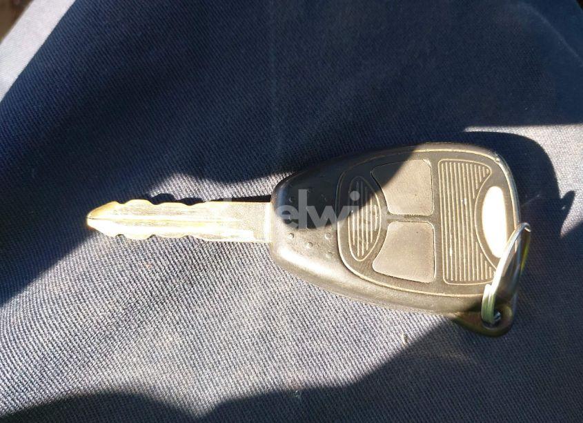 Photo 11 of 2007 Chrysler Town & COUNTRY (VIN 1A4GJ45R27B104573)