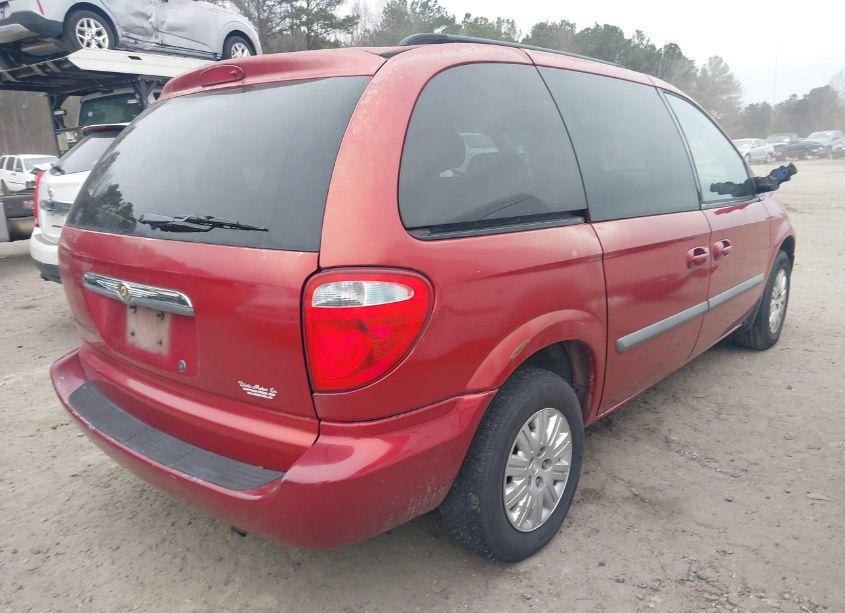 Photo 4 of 2007 Chrysler Town & COUNTRY (VIN 1A4GJ45R47B263420)