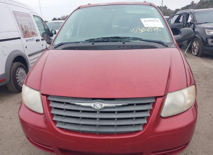 Photo 6 of 2007 Chrysler Town & COUNTRY (VIN 1A4GJ45R47B263420)