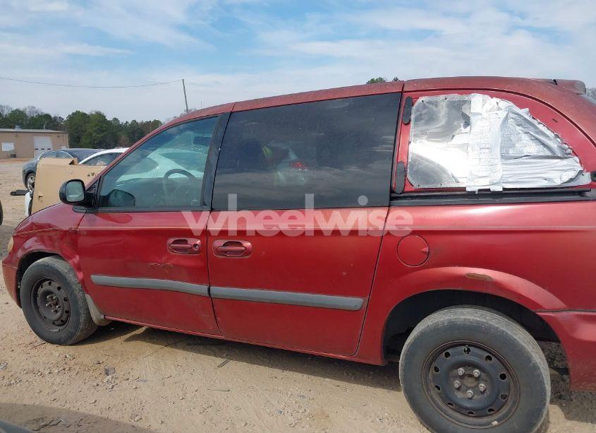 Photo 14 of 2007 Chrysler Town & COUNTRY (VIN 1A4GJ45R57B120394)