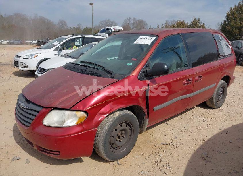 Photo 2 of 2007 Chrysler Town & COUNTRY (VIN 1A4GJ45R57B120394)