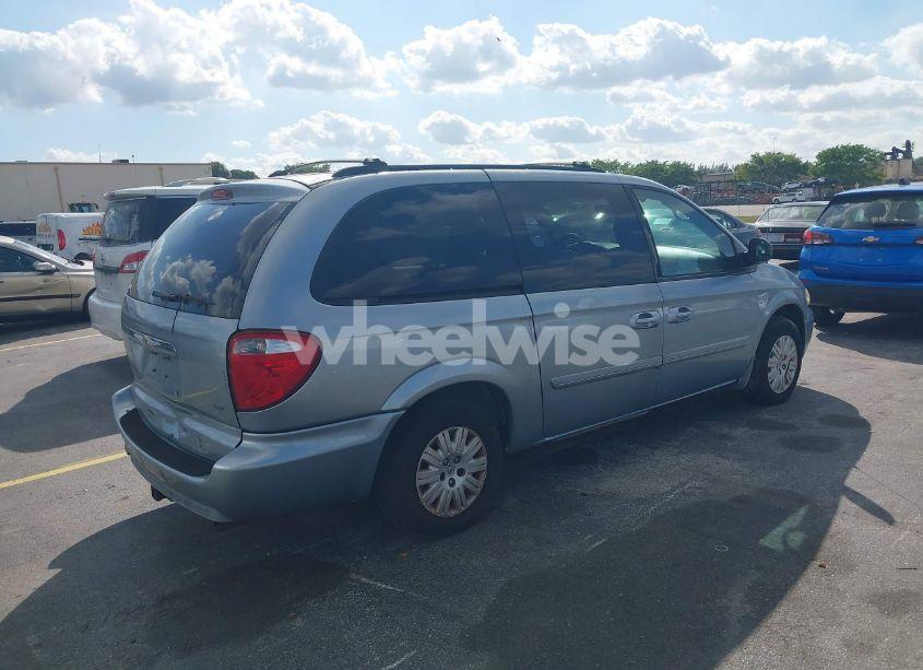 Photo 4 of 2006 Chrysler Town & COUNTRY LX (VIN 1A4GP44R76B608714)