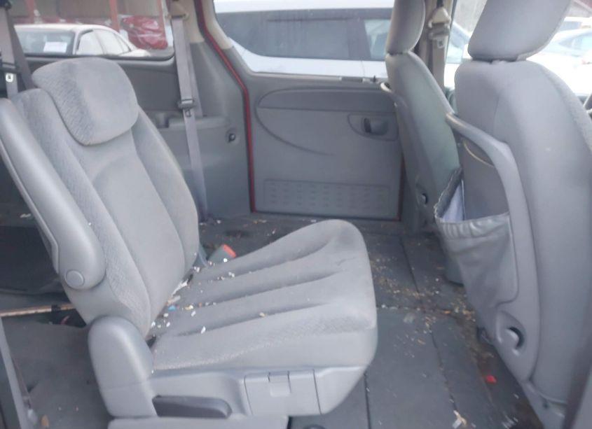 Photo 8 of 2006 Chrysler Town & COUNTRY LX (VIN 1A4GP44RX6B608741)