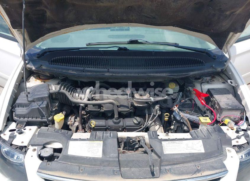 Photo 10 of 2006 Chrysler Town & COUNTRY LX (VIN 1A4GP44RX6B752063)