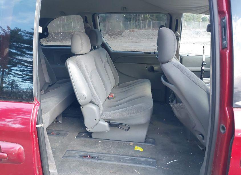 Photo 8 of 2006 Chrysler Town & COUNTRY (VIN 1A4GP45R06B595464)