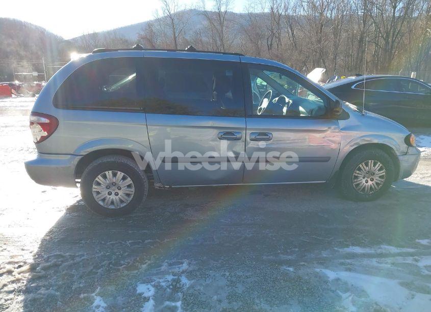 Photo 13 of 2006 Chrysler Town & COUNTRY (VIN 1A4GP45R16B506159)
