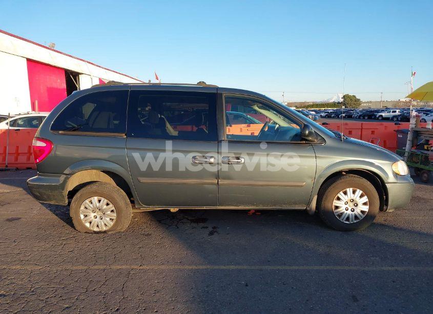 Photo 13 of 2006 Chrysler Town & COUNTRY (VIN 1A4GP45R36B597113)