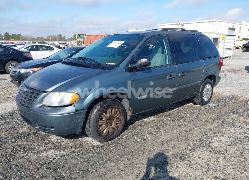 Photo 2 of 2006 Chrysler Town & COUNTRY (VIN 1A4GP45R36B603010)