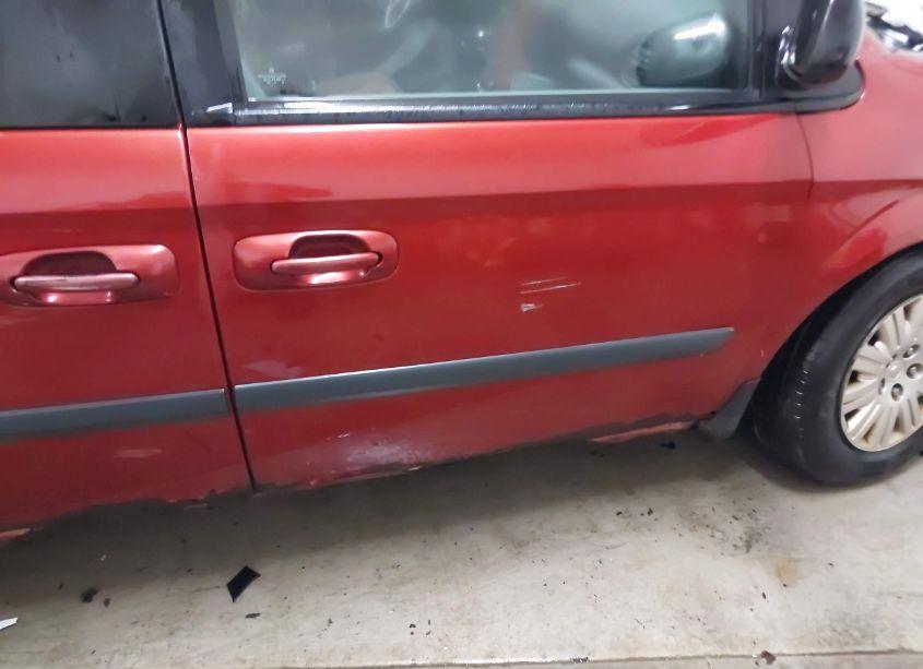 Photo 17 of 2006 Chrysler Town & COUNTRY (VIN 1A4GP45R66B658096)