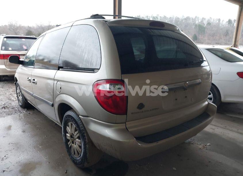 Photo 3 of 2006 Chrysler Town & COUNTRY (VIN 1A4GP45R66B674279)