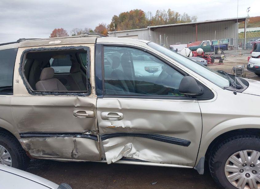 Photo 13 of 2006 Chrysler Town & COUNTRY (VIN 1A4GP45R76B702879)