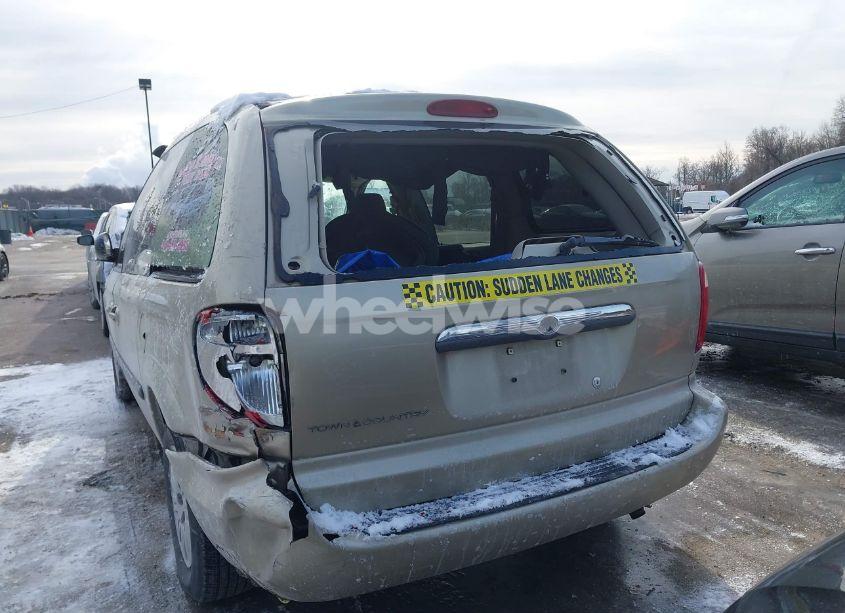 Photo 6 of 2006 Chrysler Town & COUNTRY (VIN 1A4GP45R76B748616)