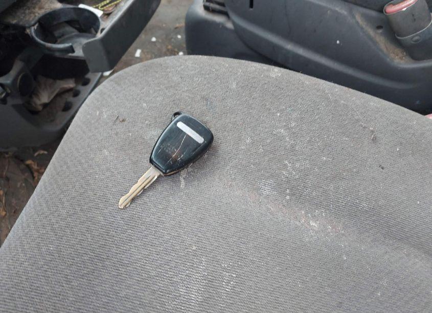 Photo 11 of 2006 Chrysler Town & COUNTRY (VIN 1A4GP45R86B671335)