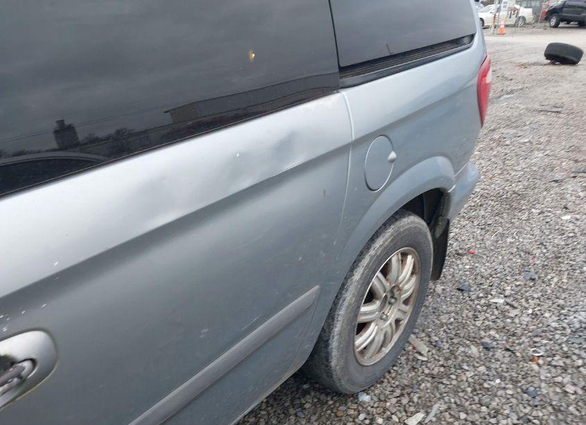 Photo 6 of 2006 Chrysler Town & COUNTRY (VIN 1A4GP45R86B671335)