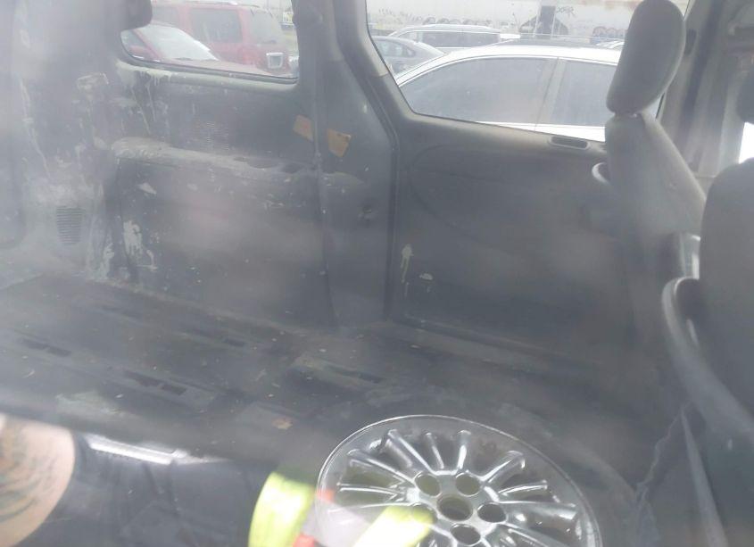 Photo 8 of 2006 Chrysler Town & COUNTRY (VIN 1A4GP45R86B671335)