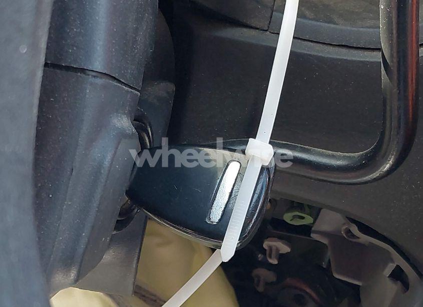 Photo 11 of 2006 Chrysler Town & COUNTRY (VIN 1A4GP45R96B549261)