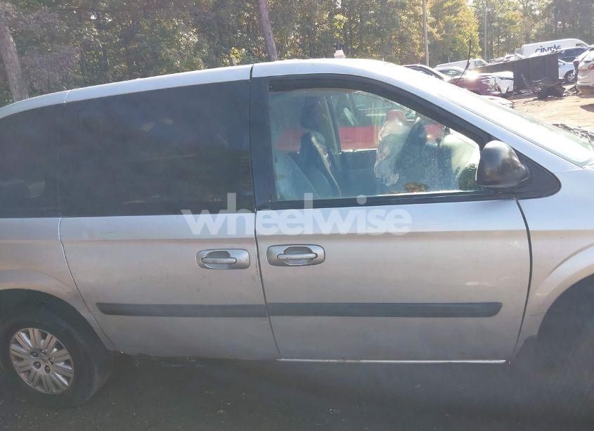 Photo 14 of 2006 Chrysler Town & COUNTRY (VIN 1A4GP45R96B549261)