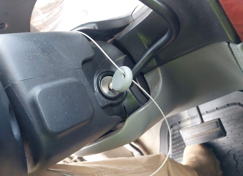 Photo 11 of 2006 Chrysler Town & COUNTRY (VIN 1A4GP45RX6B693112)