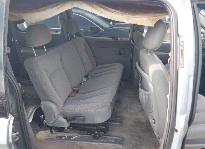 Photo 8 of 2006 Chrysler Town & COUNTRY (VIN 1A4GP45RX6B693112)