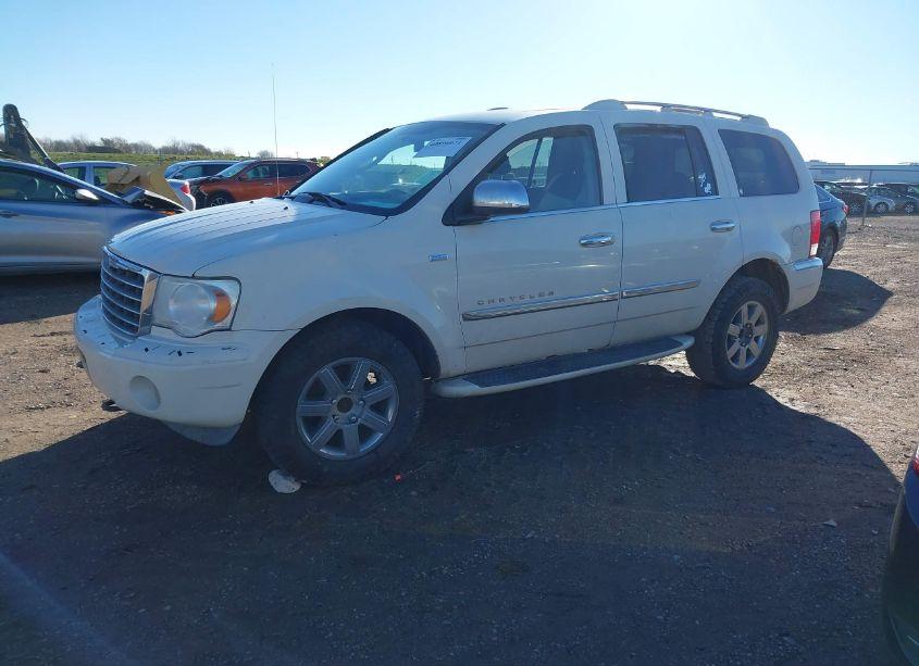 Photo 2 of 2008 Chrysler Aspen LIMITED (VIN 1A8HW58208F158246)