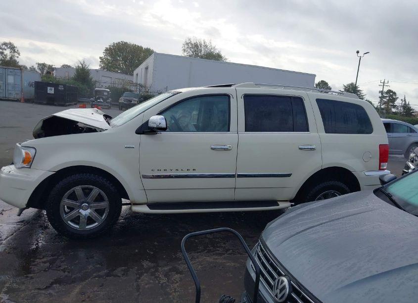 Photo 14 of 2008 Chrysler Aspen LIMITED (VIN 1A8HW58218F134781)