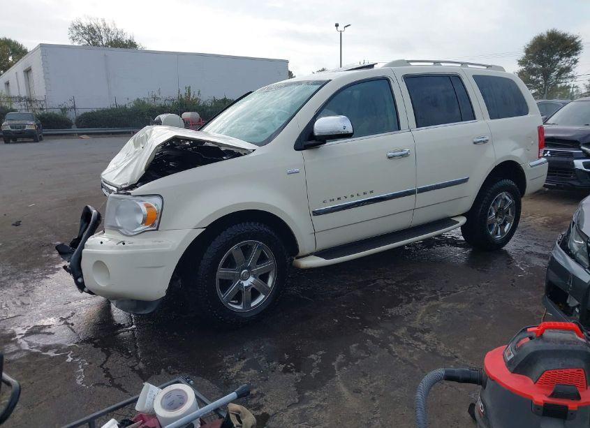 Photo 2 of 2008 Chrysler Aspen LIMITED (VIN 1A8HW58218F134781)