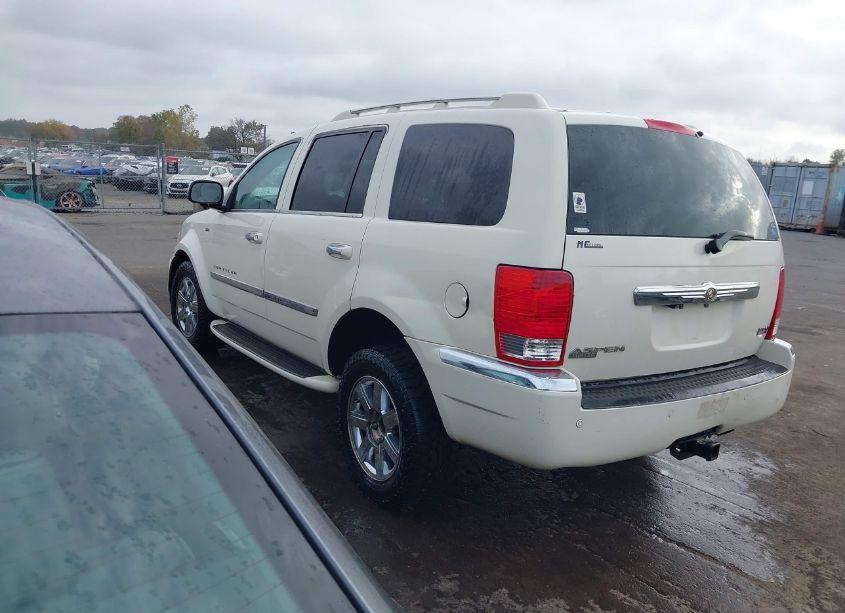 Photo 3 of 2008 Chrysler Aspen LIMITED (VIN 1A8HW58218F134781)