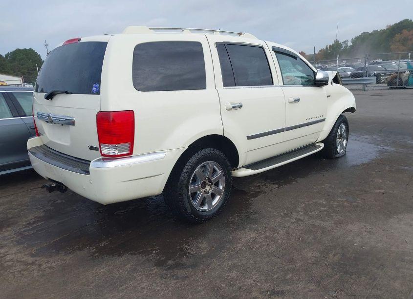 Photo 4 of 2008 Chrysler Aspen LIMITED (VIN 1A8HW58218F134781)