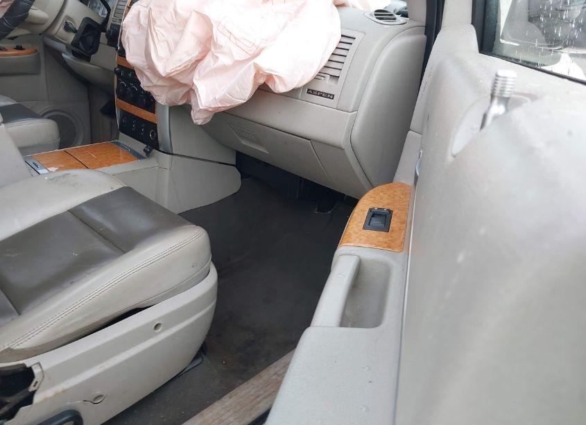 Photo 5 of 2008 Chrysler Aspen LIMITED (VIN 1A8HW58218F134781)